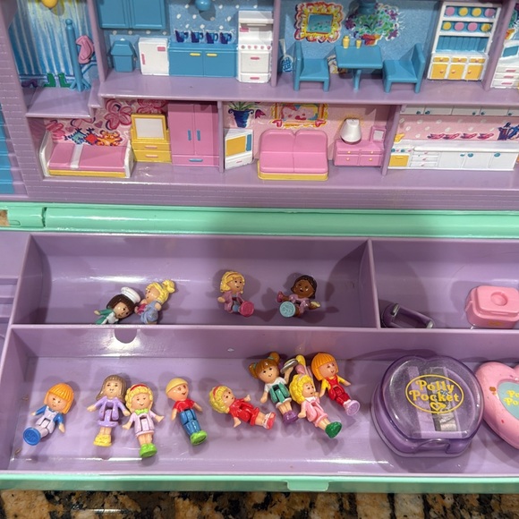 Set of 4 Vintage Polly Pockets - Picture 2 of 4